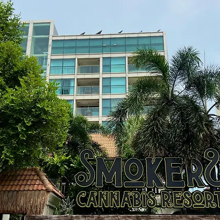Smokers Beach Club & Resort